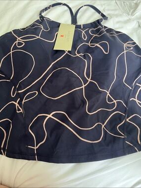 NWT Sweaty Betty Navy Top with Blush Pink Abstract Lines